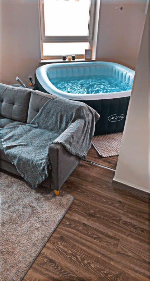 Appartement Cosy Et Chaleureux Avec Jacuzzi Seraing Zewnętrze zdjęcie
